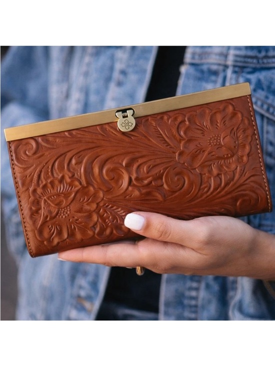 Patricia Nash Handbags - New Patricia Nash Cauchy Leather Frame Wallet Tooled Florence